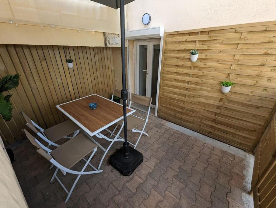 Le Studio Jungle Digoin Exteriör bild